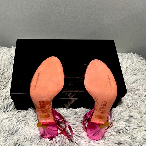 COPY - BCBG Maxazria pink sandals great condition - Picture 3 of 4